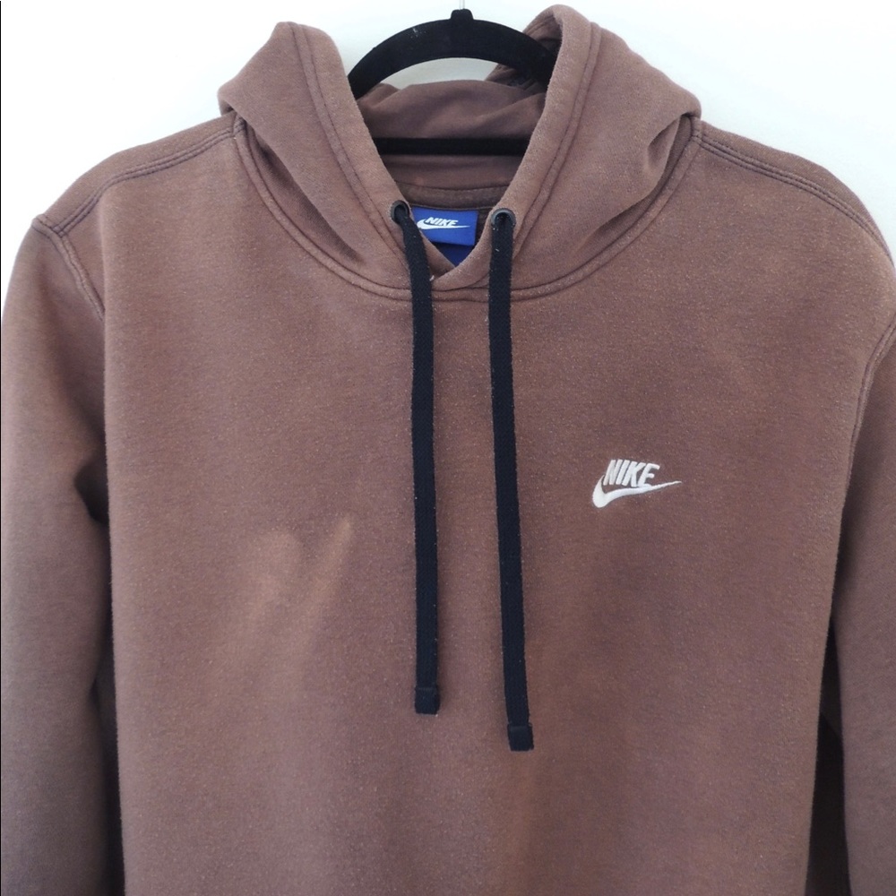 Reworked vintage nike hoodie 🤎🧸